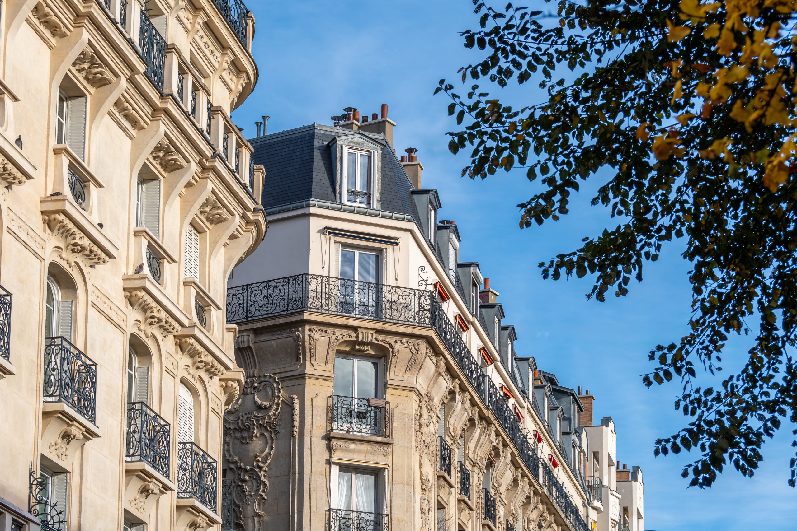 Immeuble haussmannien Paris - SCPI en SCI à l'IS | Evergreen Patrimoine